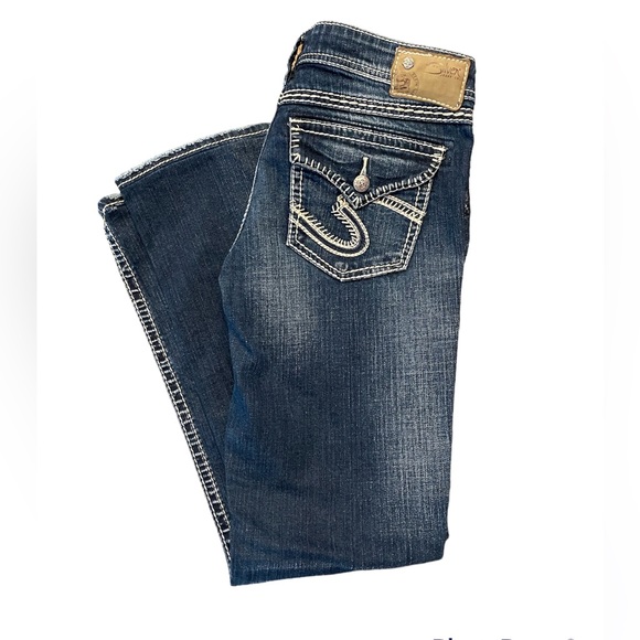 Silvers Berkley Flap Jeans EUC Button Pockets Dark Denim - Picture 9 of 12